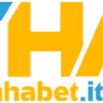 thienhabetofficial is swapping clothes online from 