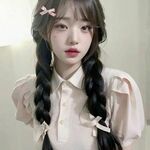 yoweba is swapping clothes online from 