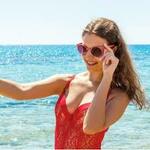 kavyashinde is swapping clothes online from 