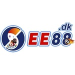 ee88dk is swapping clothes online from 