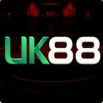 uk88uytin is swapping clothes online from 