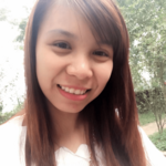 huyenhoae2bet is swapping clothes online from 