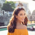 alexapaul is swapping clothes online from 