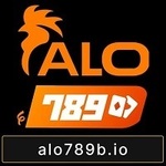 CEO Đỗ Minh Mẫn is swapping clothes online from 