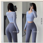 hersignvn is swapping clothes online from 