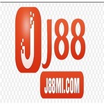 j88micom is swapping clothes online from 