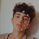 herrydavid is swapping clothes online from 