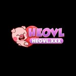 vlxxwomeninfilm is swapping clothes online from 