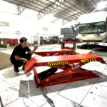 caunangdidongsg is swapping clothes online from 