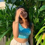 soniroyin is swapping clothes online from 
