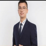 ceotanthientrungphung is swapping clothes online from 