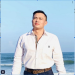 ceophantruongdinh is swapping clothes online from 