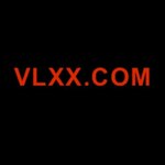 VLXX is swapping clothes online from 