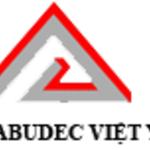 tabudecvietyenmn is swapping clothes online from 