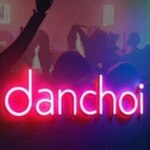 Dân Chơi Việt Nam is swapping clothes online from 