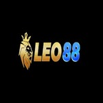 Leo88run is swapping clothes online from 