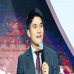 ceobaohello is swapping clothes online from 