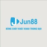 jun88kingcomvn is swapping clothes online from 