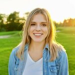 sophiaanderson is swapping clothes online from 