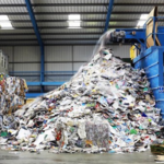 phelieuvietnamgu is swapping clothes online from 