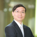 tranminhhoang is swapping clothes online from 