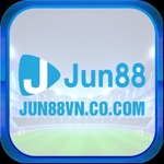 jun88vncocomvn is swapping clothes online from 