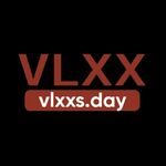 vlxxsday is swapping clothes online from 