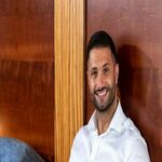 diorisan is swapping clothes online from 