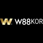 W88KOR ART is swapping clothes online from 
