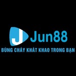 jun88garden1 is swapping clothes online from 