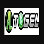 ALTOGEL is swapping clothes online from 