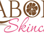 myphamthewhoouo is swapping clothes online from 