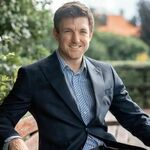 takahrahman is swapping clothes online from 