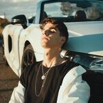 Học hỏi cách chốt số ba miền từ những cao thủ uy tín is swapping clothes online from 