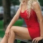 Call Girls in Sharjah is swapping clothes online from 