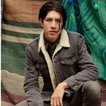 tsiki is swapping clothes online from 