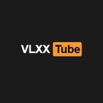 vlxxtube is swapping clothes online from 
