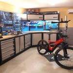 Fun Velo - David Saroni is swapping clothes online from 