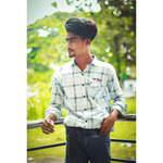 akashlmh001 is swapping clothes online from 