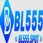bl555vipham2 is swapping clothes online from 