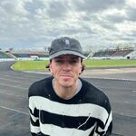 matthew5813 is swapping clothes online from 