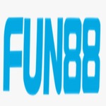 fun88moe is swapping clothes online from 