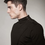 Scott L. Wakefield is swapping clothes online from Montreal, QC