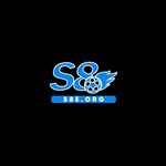 s8eorg is swapping clothes online from 