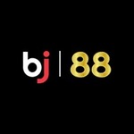 bj888plus1 is swapping clothes online from 