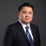 caovanphuc is swapping clothes online from 