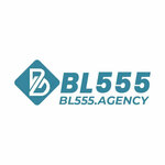 trangchubl55 is swapping clothes online from 