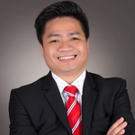 maiduclong is swapping clothes online from 