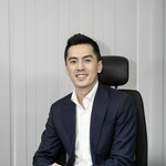 andrewdo is swapping clothes online from 