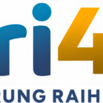 bri4dslotid is swapping clothes online from 